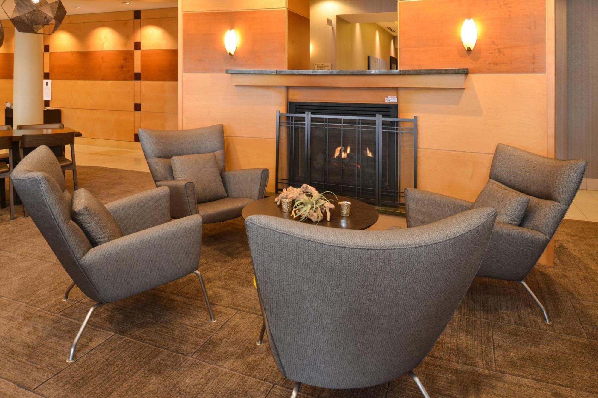 Springhill Suites Pittsburgh Mills Tarentum Exteriör bild